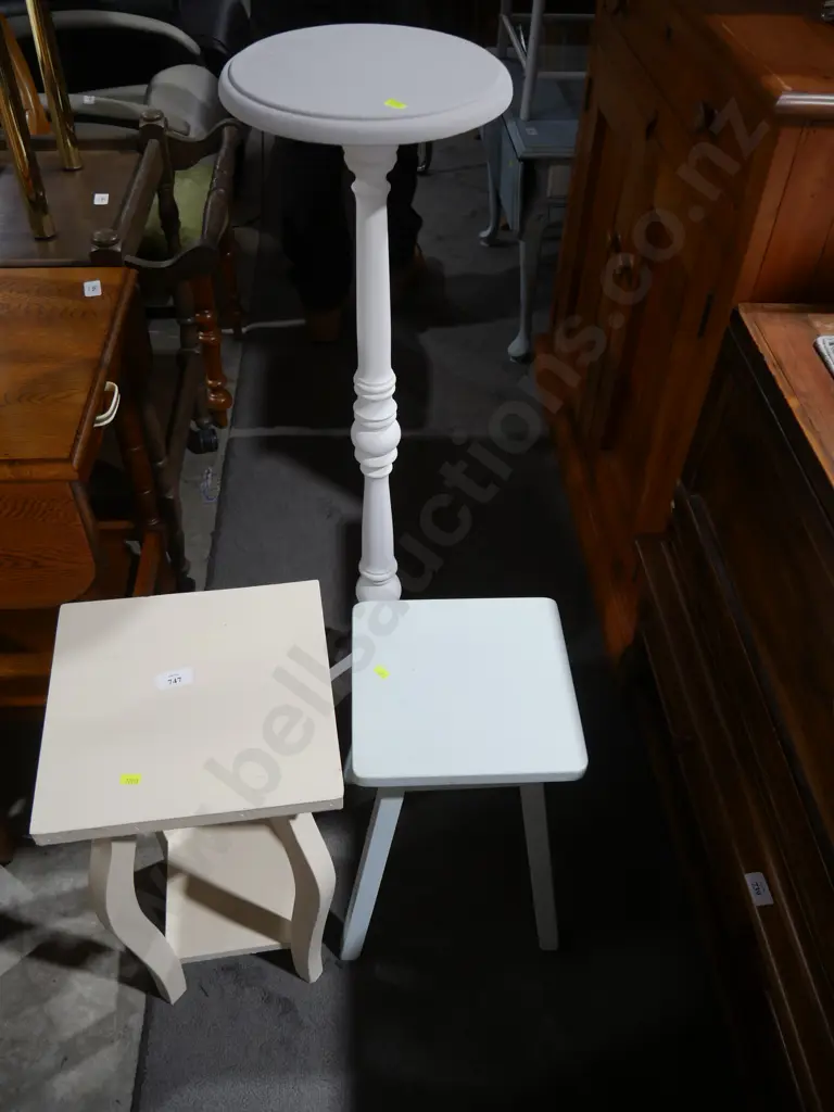 3 plant stands Image 1++