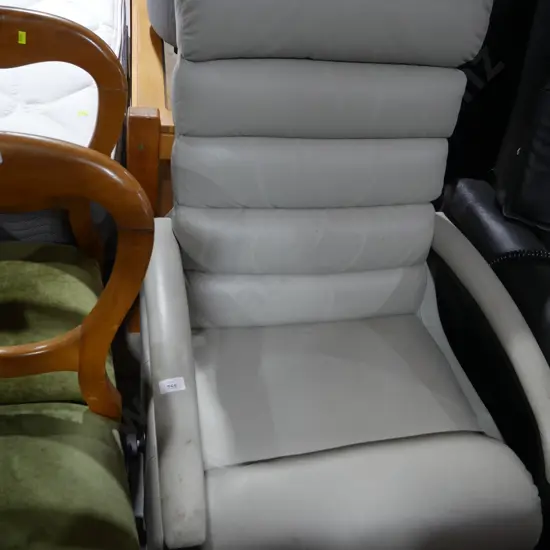 Recliner armchair