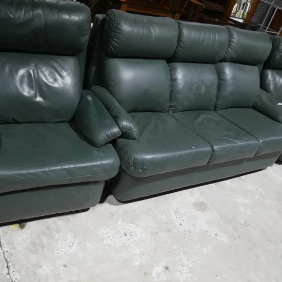 3 piece green lounge suite