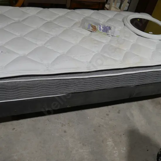 Single electric bed