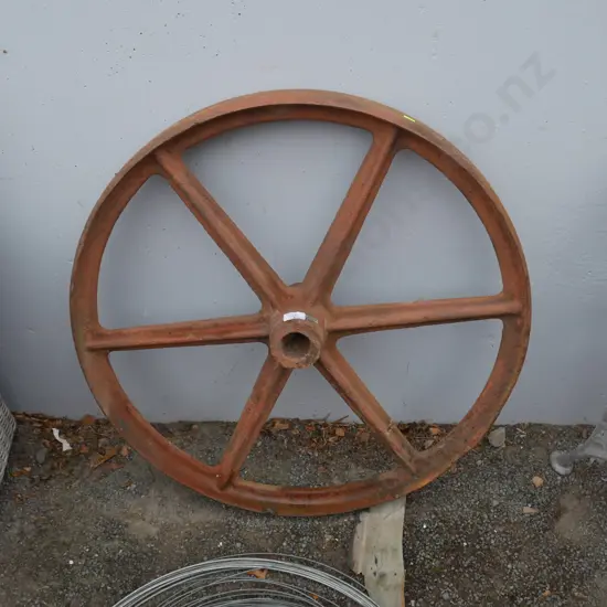 Cast iron wheel