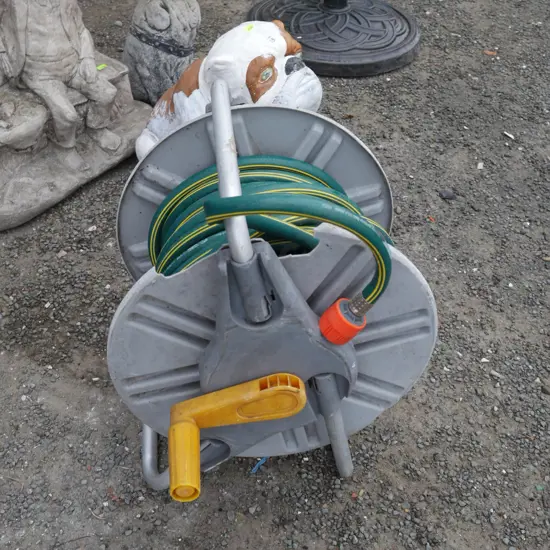 Hose reel