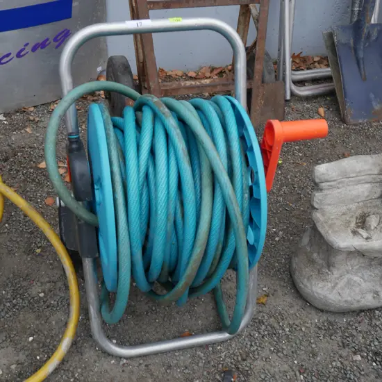 Hose reel