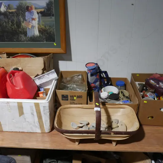 Assorted sundries