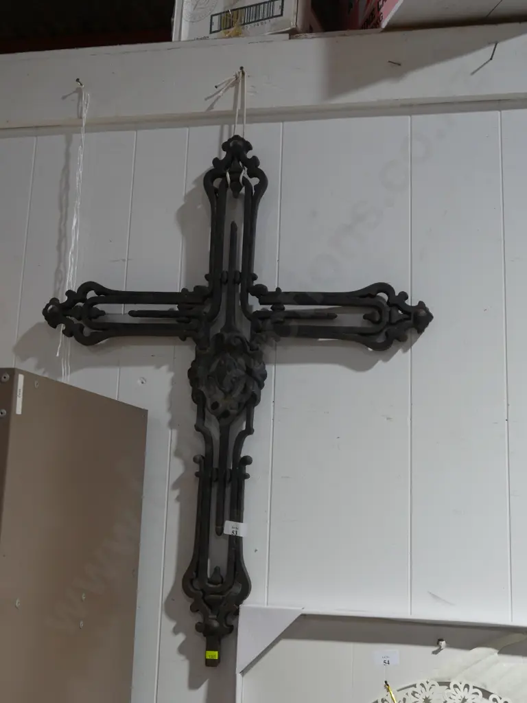 Cast iron cross Image 1++