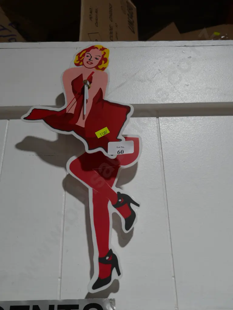 Marilyn Monroe clock Image 1++
