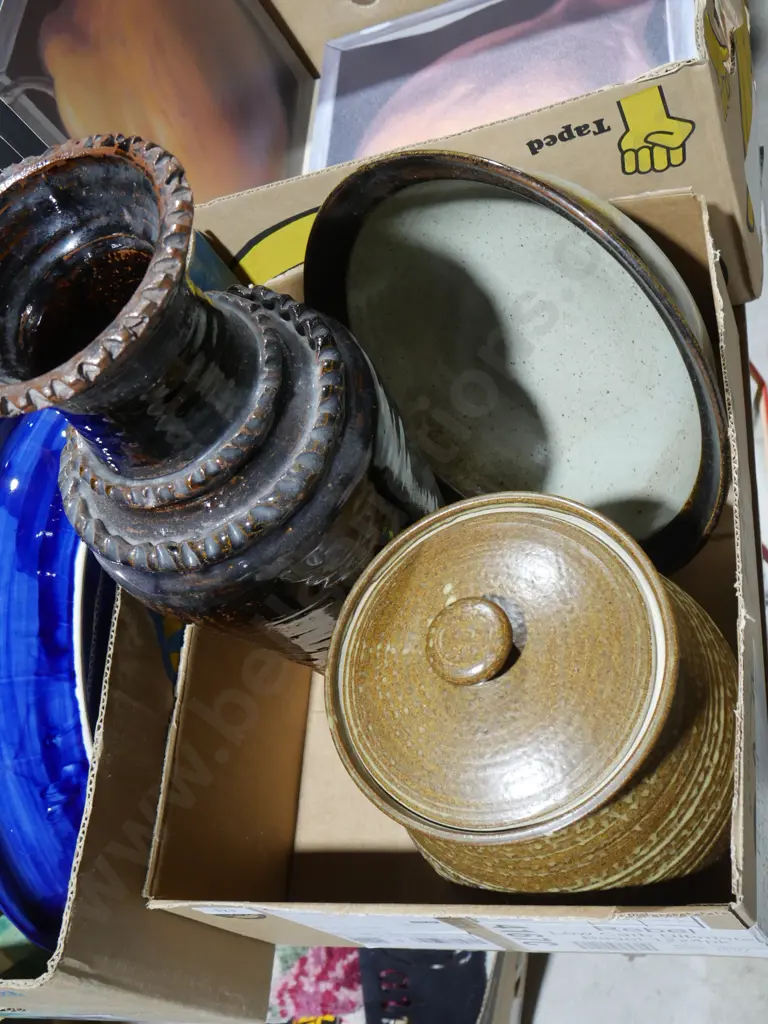 Assorted NZ studio pottery Image 1++