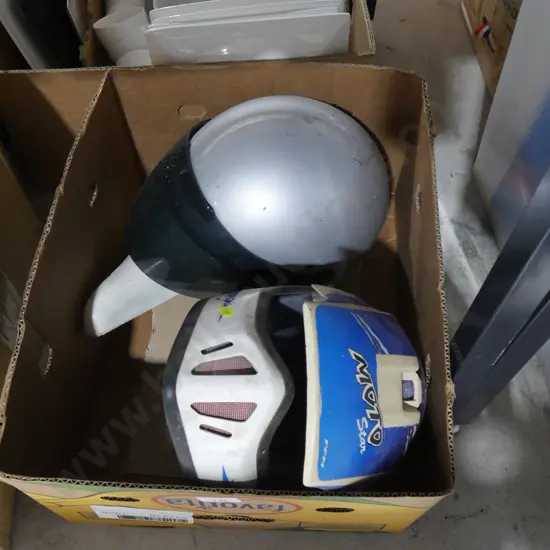 2 helmets