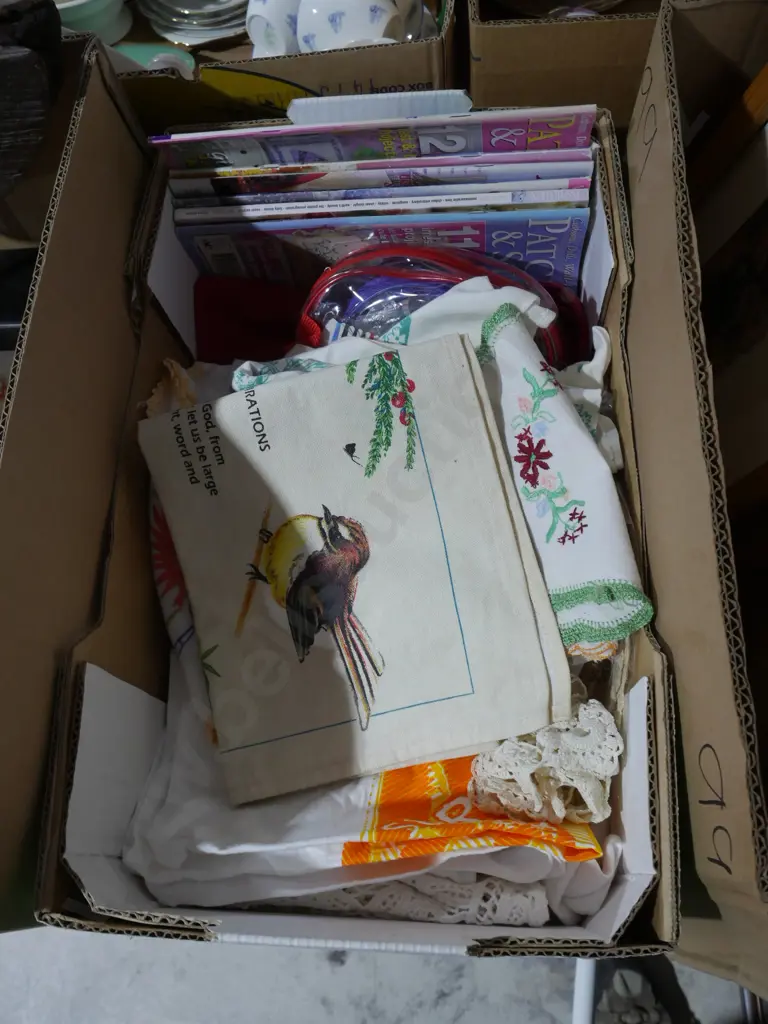 Craftwork magazines, linen Image 1++