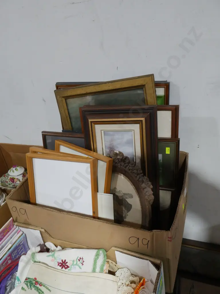 Artworks, frames Image 1++