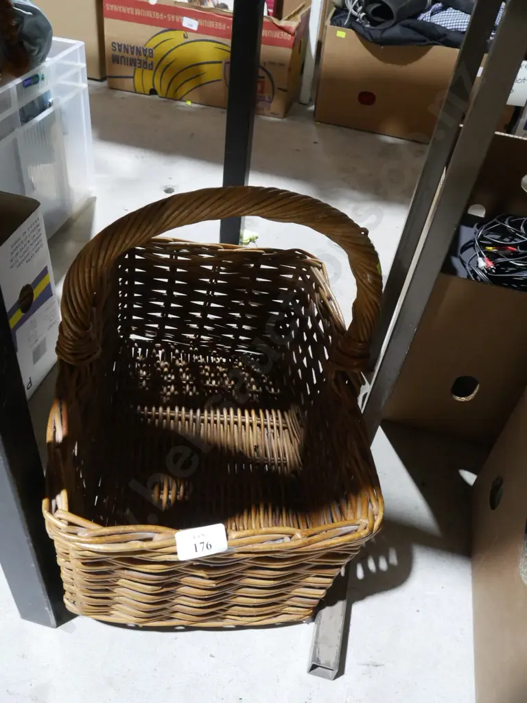 Cane basket Image 1++