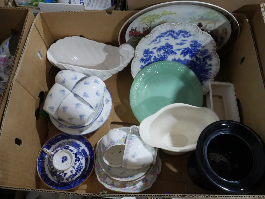 Assorted china Image 1++