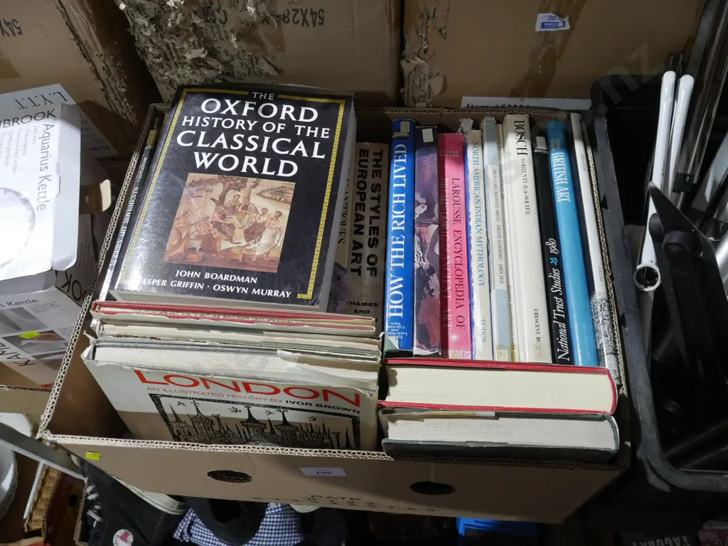 Books Image 1++