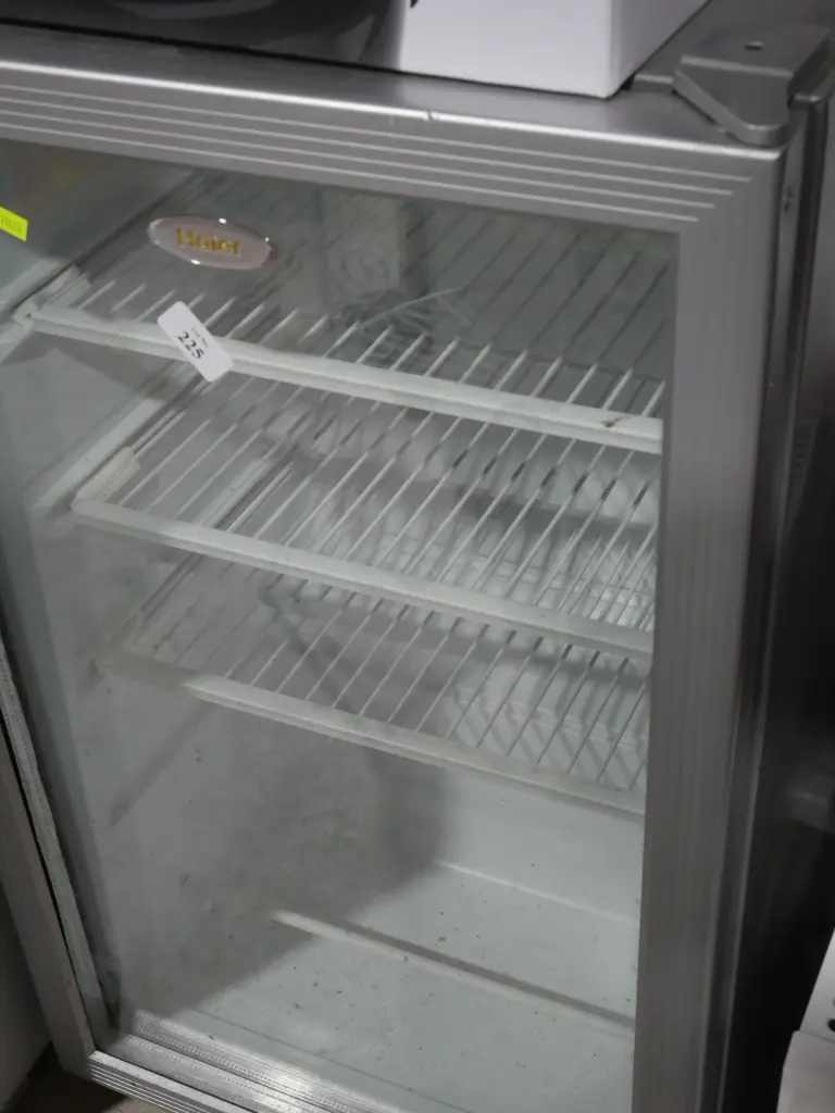 Haier fridge Image 1++