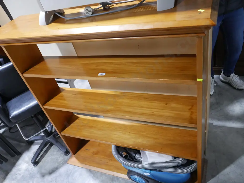 Bookcase Image 1++