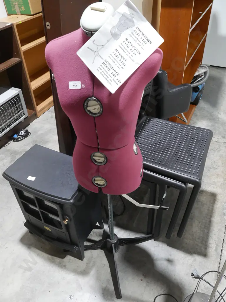Dressmakers dummy Image 1++