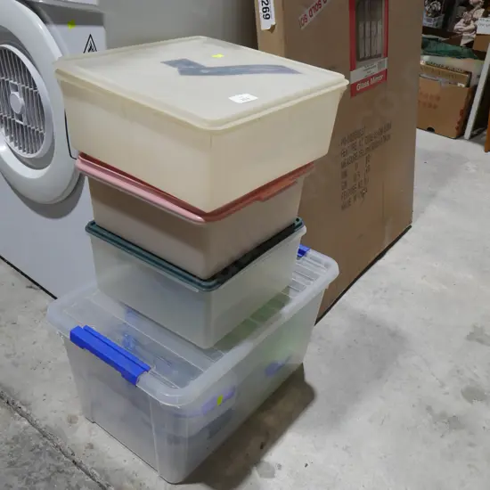 Plastic containers
