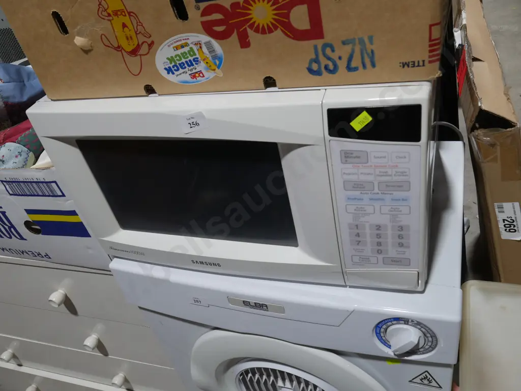 Samsung microwave Image 1++