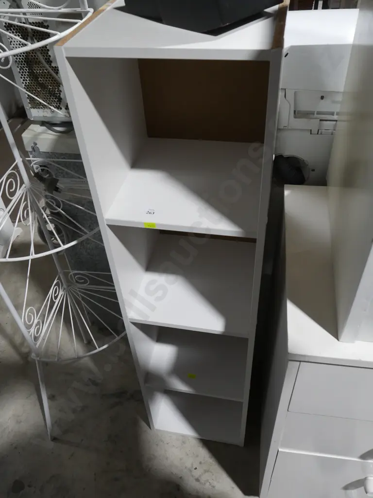 Cube bookcase Image 1++
