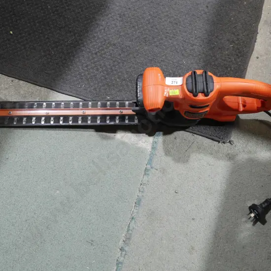Black & Decker hedge trimmer