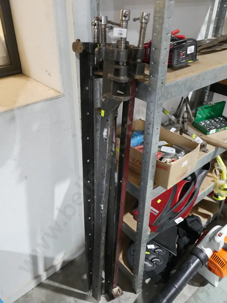 Sash clamps Image 1++