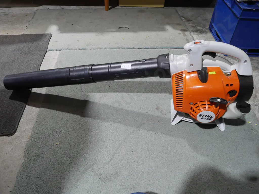 Still bg56 petrol blower Image 1++