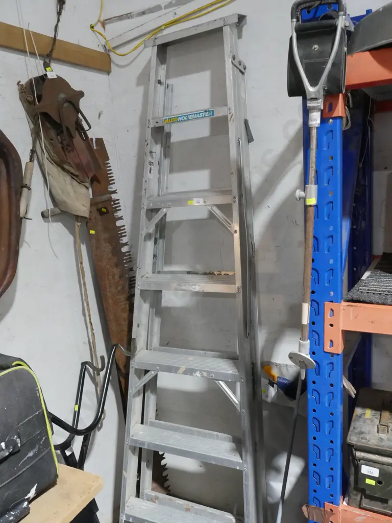 Ladder Image 1++