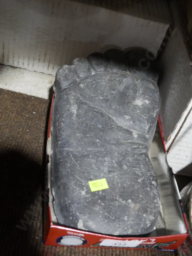 Concrete foot Image 1++