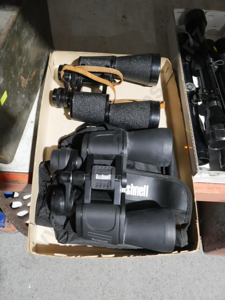 2 binoculars Image 1++