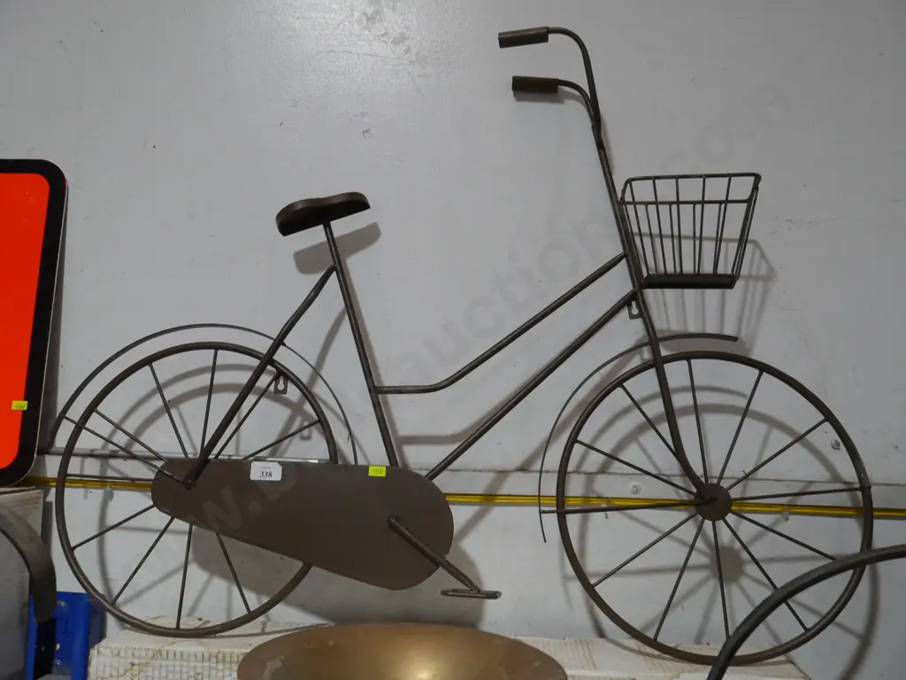 Bicycle wall hanging Image 1++