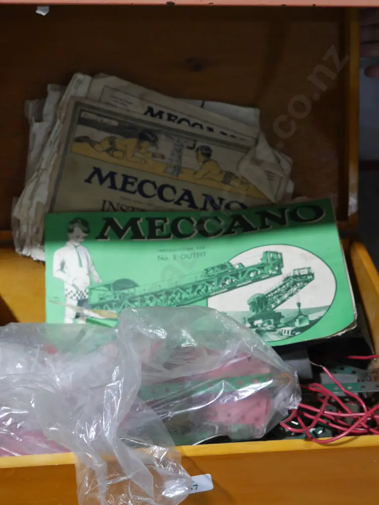 Meccano Image 1++