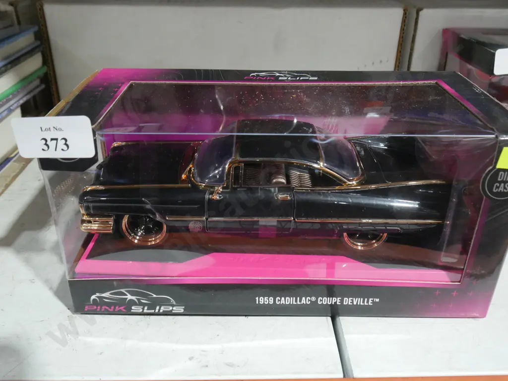 1959 Cadillac coupe DeVille model Image 1++