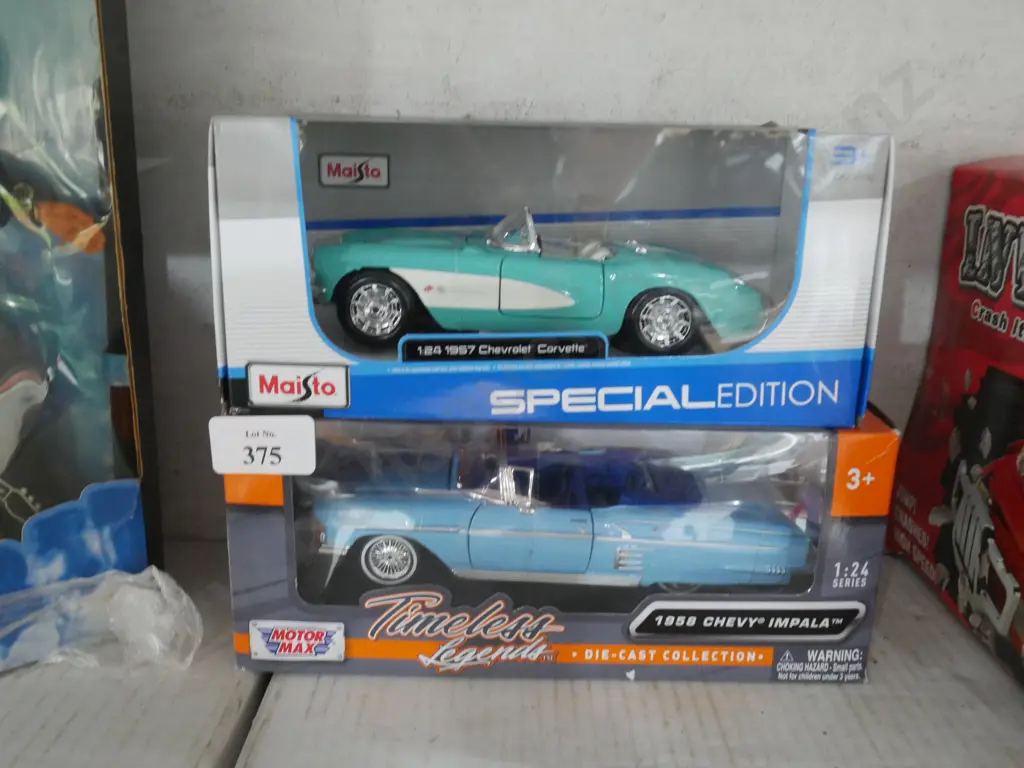 2 model cars Image 1++