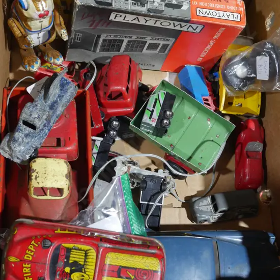 Assorted vintage toys