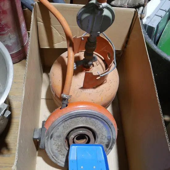 Gas bottle and cooking ring