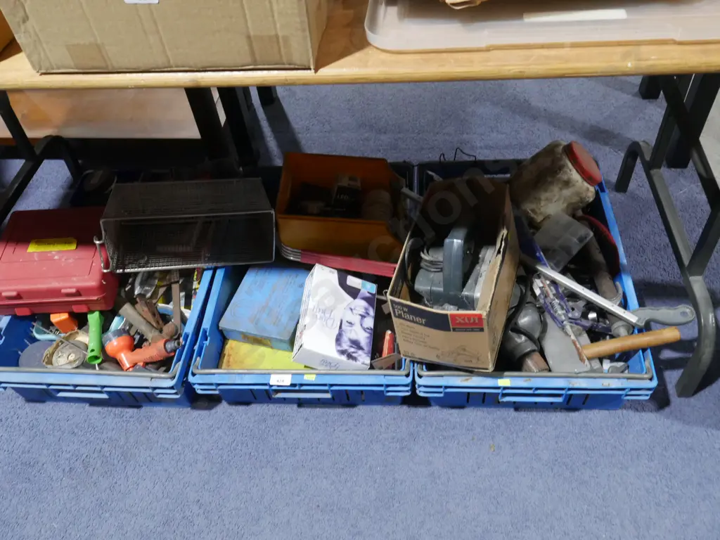 Three boxes of workshop sundries Image 1++