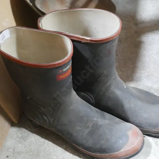 Gumboots size 12