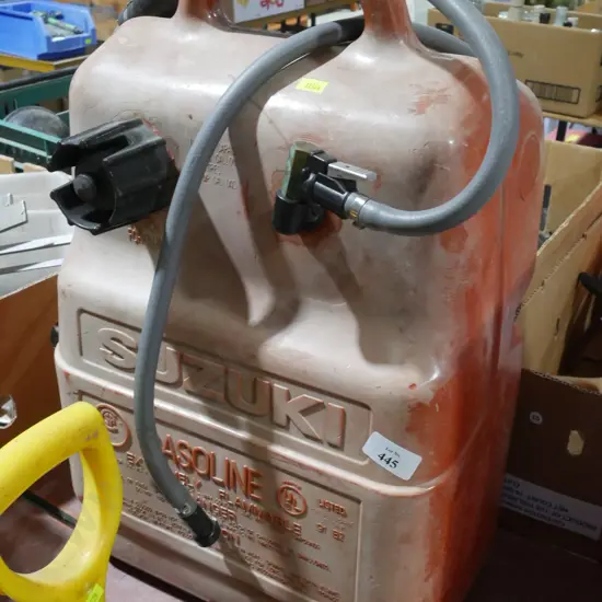 Tote tank