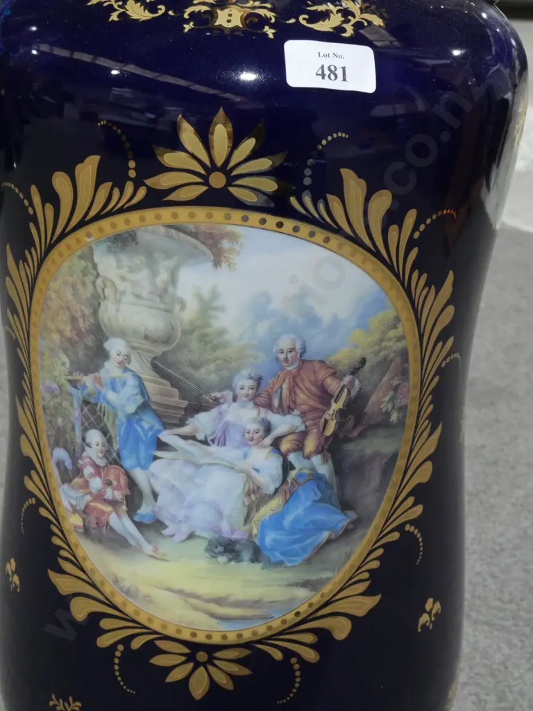 Large Limoges vase Image 1++