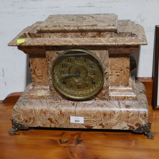 Mantle  clock