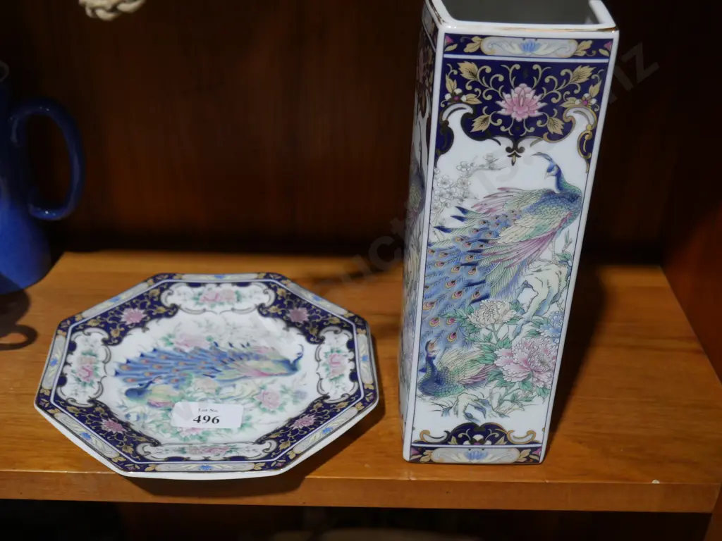 Japanese plate and vase Image 1++