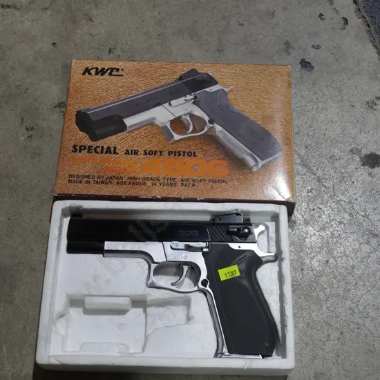 Air pistol