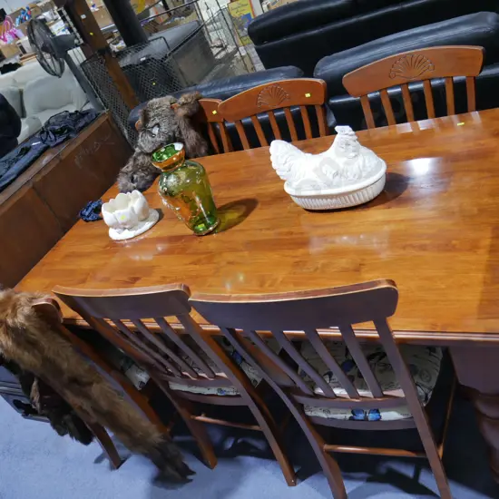 Dining table and 6 chairs