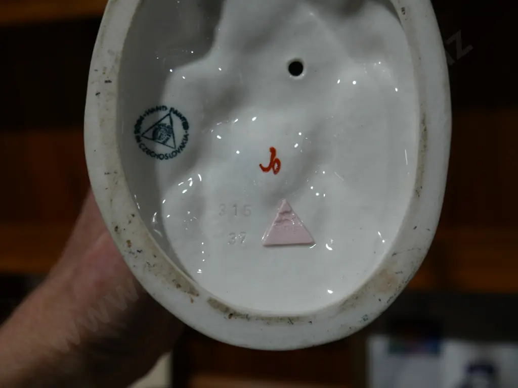 Royal Dux porcelain pheasant figurine Image 1++