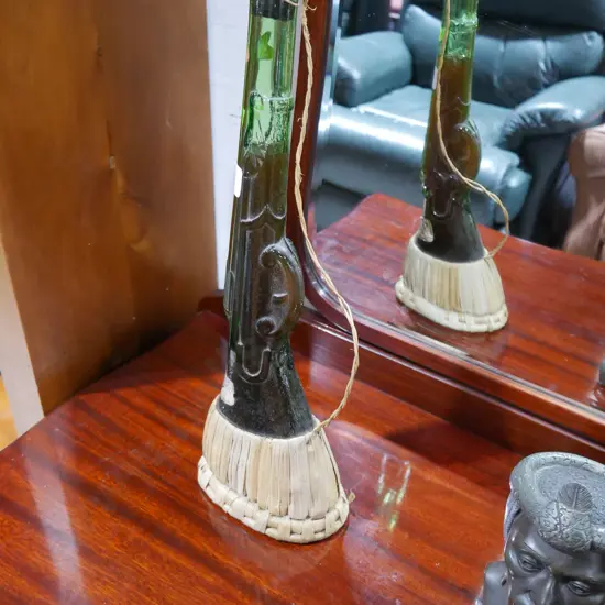 Ricardo Giunti and Figli bottle