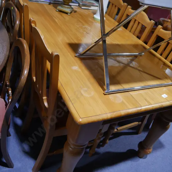 Dining table and 6 chairs
