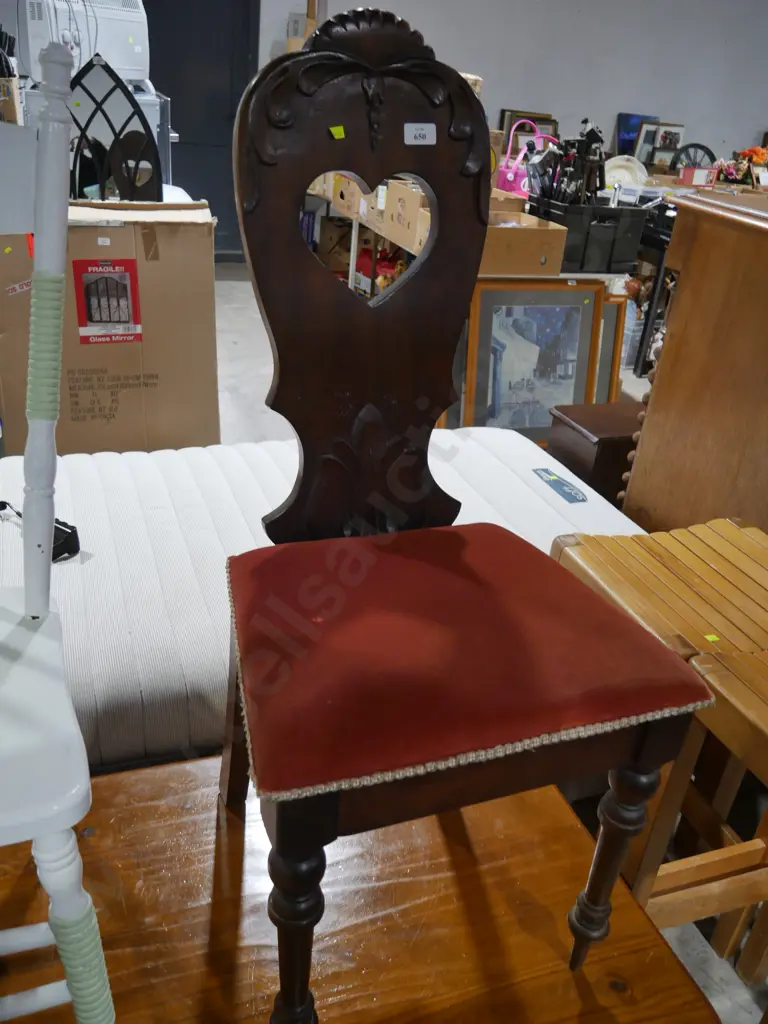 Carved wooden chair Image 1++
