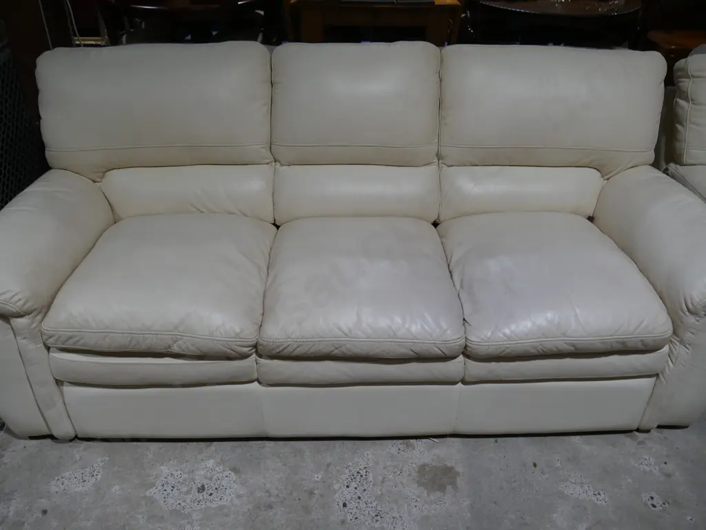 2 x 3 seater leather settees Image 1++