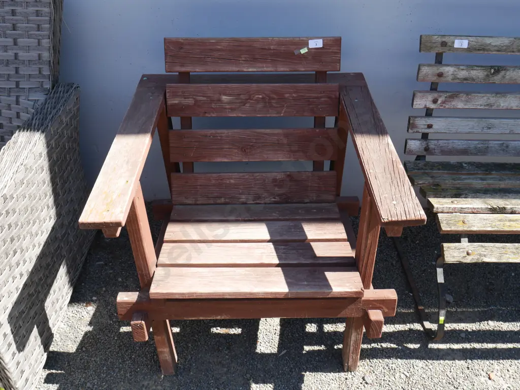 Wooden chair Image 1++