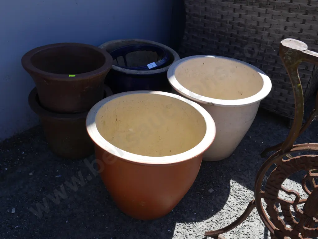 6 garden pots Image 1++